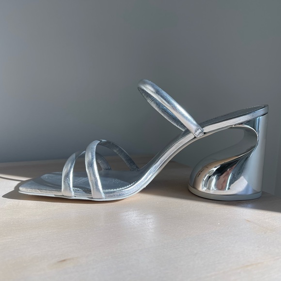 🏷️🔖 NWT Cult Gaia Zuma 100mm Heeled Sandal - Picture 9 of 10